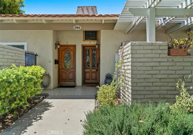 Listing Photo 5 - Condo for sale in building located at 2164 Via Mariposa E, Laguna Woods, CA 92637 - Unit #B