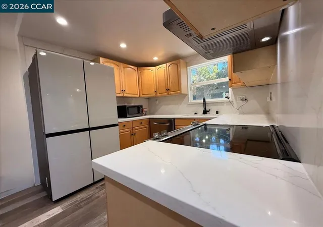 Photo 4 of Single family home for sale at 916 N Estates Dr, Brentwood, CA 94513 | MLS# 41145186 | Listing updated on 2026-10-07