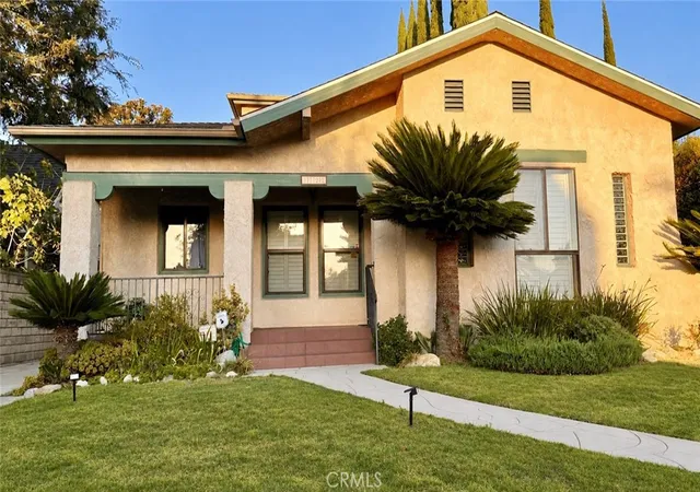 Photo 1 of Single family home for sale at 1122 N Isabel St, Glendale, CA 91207 | MLS# AR26178727 | Listing updated on 2026-09-22