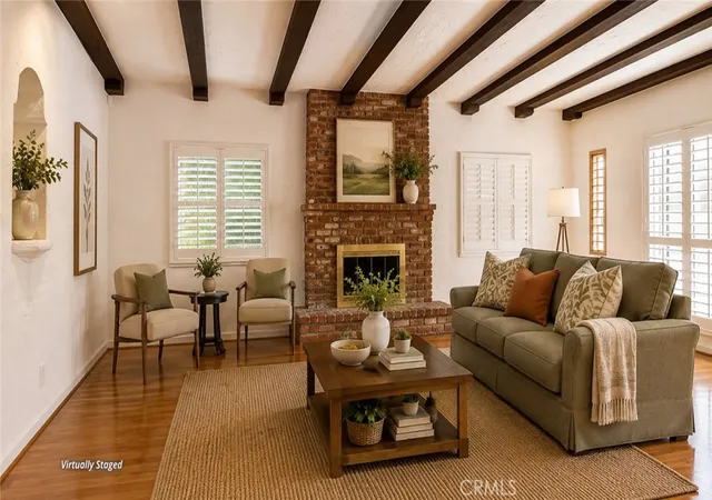 Photo 3 of Single family home for sale at 1122 N Isabel St, Glendale, CA 91207 | MLS# AR26178727 | Listing updated on 2026-09-22