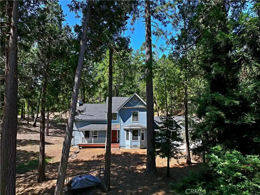 Single family home for sale at 36232 Finegold Crk Dr, North Fork, CA 93643 | MLS# FR26179102