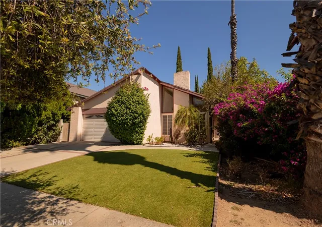 Photo 3 of Single family home for sale at 18129 Delano, Tarzana, CA 91335 | MLS# SR26173651 | Listing updated on 2026-09-10