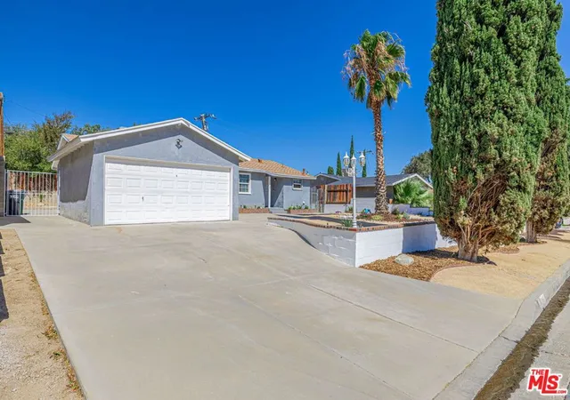 Photo 3 of Single family home for sale at 37739 Sumac Ave, Palmdale, CA 93550 | MLS# 26873023 | Listing updated on 2026-09-23