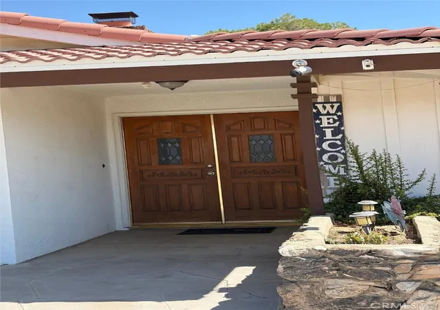 Photo 2 of Single family home for sale at 15034 Apple Valley, Apple Valley, CA 92307 | MLS# TR26179198 | Listing updated on 2026-09-20