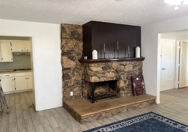 Photo 4 of Single family home for sale at 15034 Apple Valley, Apple Valley, CA 92307 | MLS# TR26179198 | Listing updated on 2026-09-20