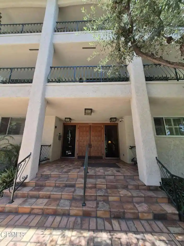 Condo for sale at 420 S Madison Ave #204, Pasadena, CA 91101 | MLS# P1-28472