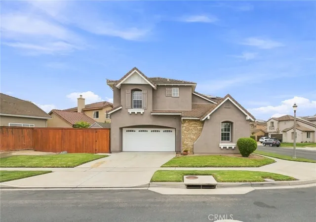 Photo 4 of Sale Pending at 2517 Hinds Pl, Santa Maria, CA 93455 | MLS# PI26179205 | Listing updated on 2026-10-03