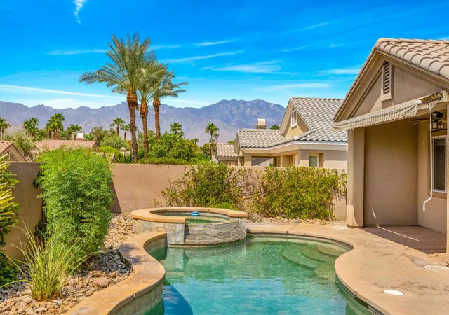 Photo 2 of Single family home for sale at 41 Vista Mirage Way, Rancho Mirage, CA 92270 | MLS# 219151478DA | Listing updated on 2026-10-03