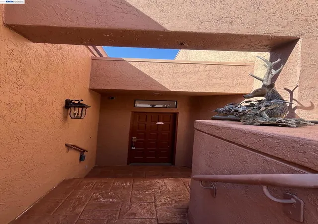Photo 3 of Townhouse for sale at 4063 W Lakeshore Dr, San Ramon, CA 94582 | MLS# 41145218 | Listing updated on 2026-09-23