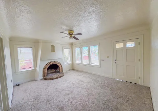 Photo 4 of Single family home for sale at 26 Laurel St, Watsonville, CA 95076 | MLS# ML82057900 | Listing updated on 2026-09-13