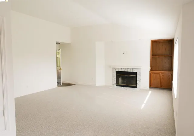 Photo 3 of Condo for sale at 5022 Lakeview Dr #202, San Ramon, CA 94582 | MLS# 41145233 | Listing updated on 2026-10-03