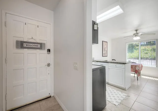 Listing Photo 5 - Condo for sale in building located at 17093 W Bernardo Dr, San Diego, CA 92127 - Unit #106