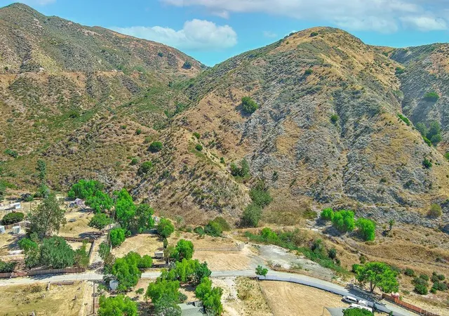 Land for sale at 13912 N Mesa Alta Rd, Kagel Canyon, CA 91342 | MLS# PTP2606273