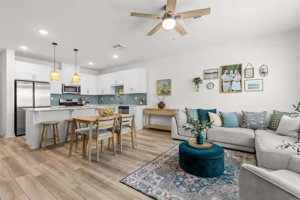 Townhouse for sale at 311 Satsuma Trl, Fallbrook, CA 92028 | MLS# NDP2607733