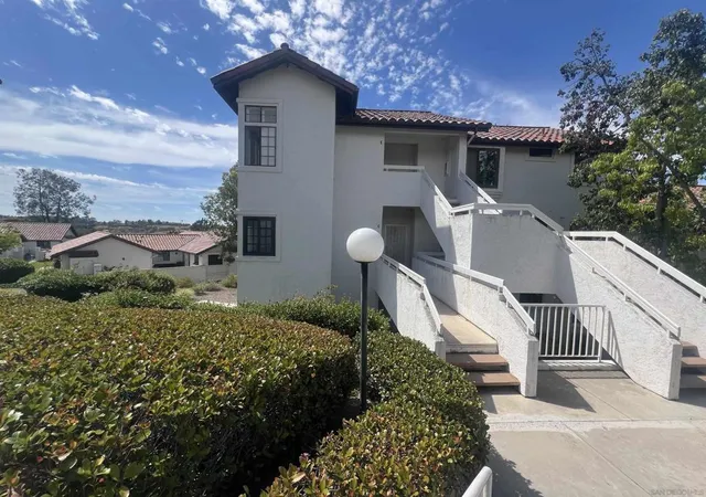 Photo 3 of Condo for sale at 16424 Avenida Venusto #C, San Diego, CA 92128 | MLS# 260020098SD | Listing updated on 2026-10-03