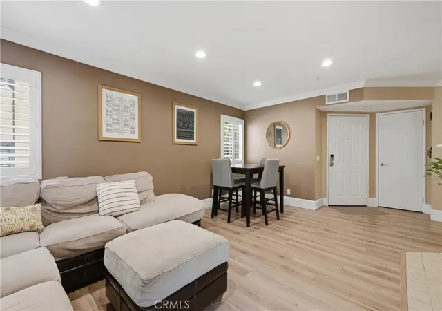 Listing Photo 5 - Condo for sale in building located at 5360 Silver Cyn Rd, Yorba Linda, CA 92887 - Unit #8C