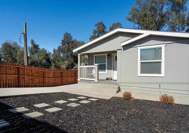 Photo 1 of Manufactured home for sale at 18374 Oleander Ave, Lake Elsinore, CA 92532 | MLS# NDP2607736 | Listing updated on 2026-09-29