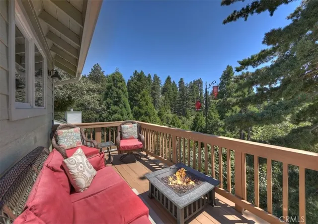 Photo 1 of Single family home for sale at 31095 Old City Crk Rd, Running Springs, CA 92382 | MLS# IG26179387 | Listing updated on 2026-09-26