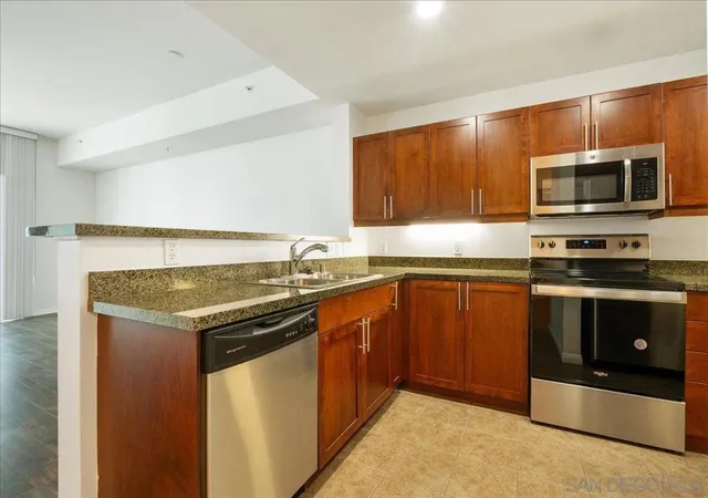 Photo 3 of Condo for sale at 206 Park Blvd #601, San Diego, CA 92101 | MLS# 260020108SD | Listing updated on 2026-10-05