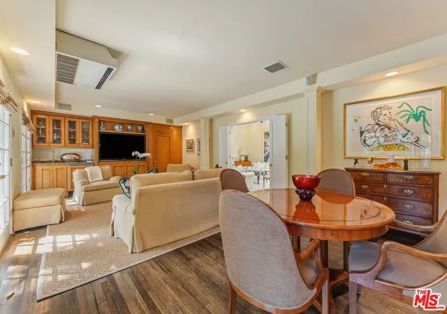 Photo 3 of Single family home for sale at 607 N Linden Dr, Beverly Hills, CA 90210 | MLS# 26871635 | Listing updated on 2026-10-01