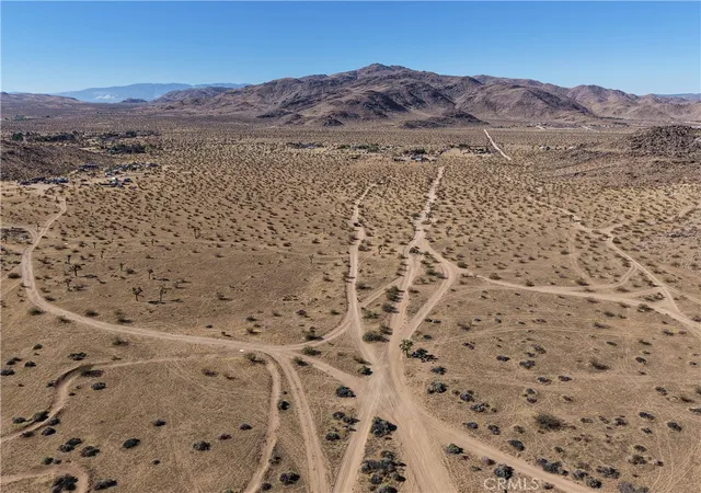 Photo 4 of Land for sale at 1 Fairview Valley, Apple Valley, CA 92307 | MLS# IG26179743 | Listing updated on 2026-09-25