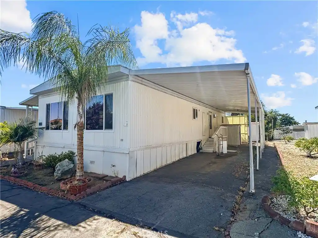 Photo 1 of Manufactured home for sale at 152 Spruce Pkwy, Oroville, CA 95966 | MLS# OR26179753 | Listing updated on 2026-10-29
