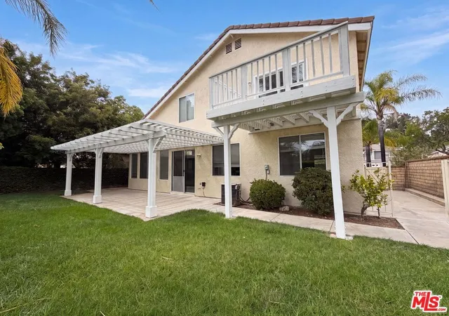 Photo 4 of Sale Pending at 23608 Ashwood Pl, Valencia, CA 91354 | MLS# 26873335 | Listing updated on 2026-10-09