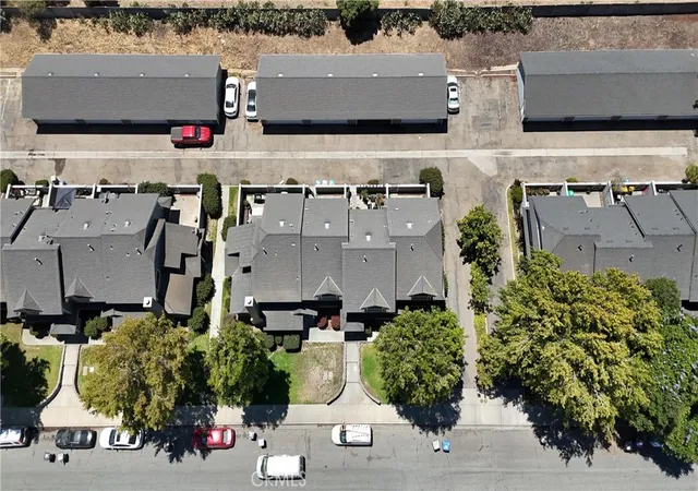 Photo 1 of Multi family home for sale at 417423 Tiffany Dr, Santa Maria, CA 93454 | MLS# SC26178296 | Listing updated on 2026-09-13