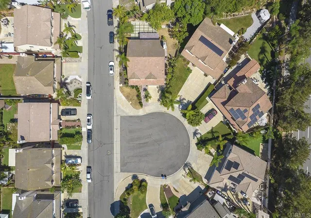 Photo 3 of Sale Pending at 1253 Indian Crk Dr, Chula Vista, CA 91915 | MLS# PTP2606277 | Listing updated on 2026-09-27