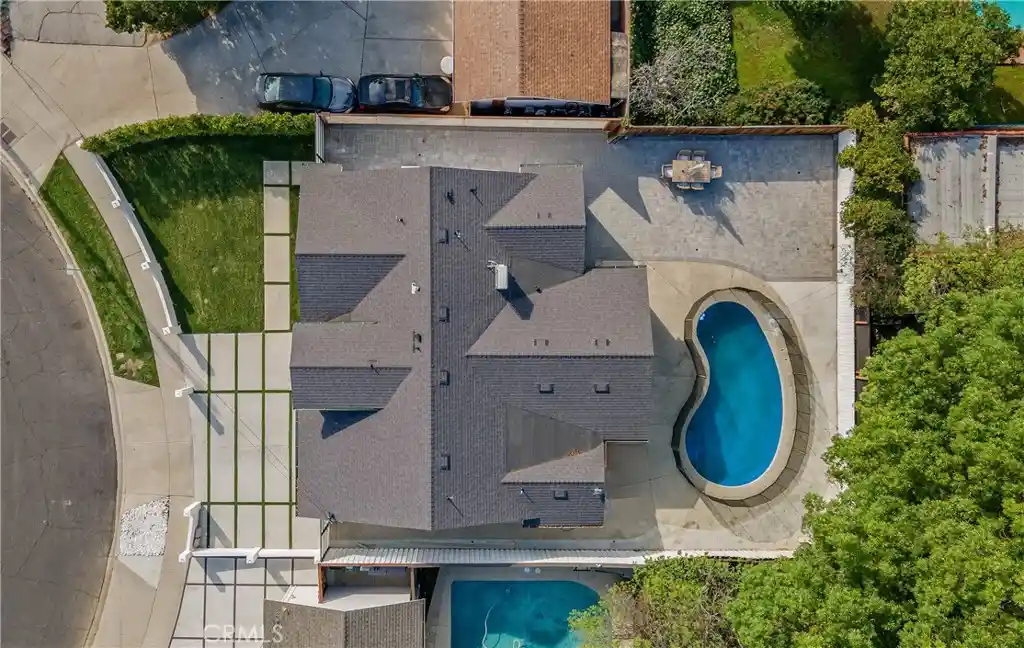 Photo 1 of Single family home for sale at 13633 Delano St, Van Nuys, CA 91401 | MLS# SR26179823 | Listing updated on 2026-10-22