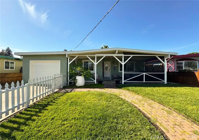 Photo 1 of Single family home for sale at 255 Burlington, Ukiah, CA 95482 | MLS# LC26179774 | Listing updated on 2026-09-26