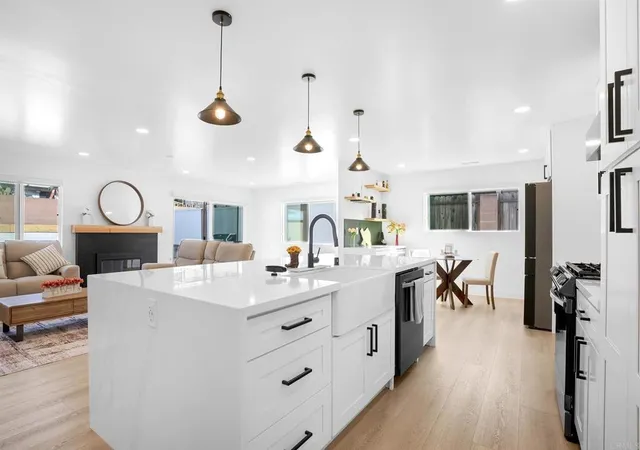 Photo 4 of Single family home for sale at 953 Maria Way, Chula Vista, CA 91911 | MLS# PTP2606280 | Listing updated on 2026-10-02