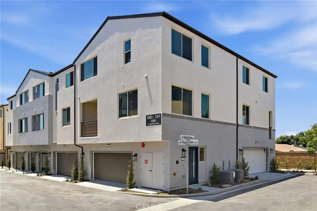Photo 1 of Townhouse for sale at 1302 W N Pinecrest Paseo, Ontario, CA 91762 | MLS# OC26179944 | Listing updated on 2026-10-17
