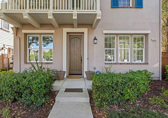 Photo 2 of Single family home for sale at 4731 Malayan St, San Ramon, CA 94582 | MLS# 41145281 | Listing updated on 2026-10-07