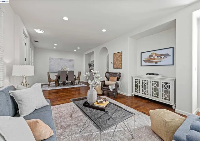 Photo 4 of Single family home for sale at 4731 Malayan St, San Ramon, CA 94582 | MLS# 41145281 | Listing updated on 2026-10-07