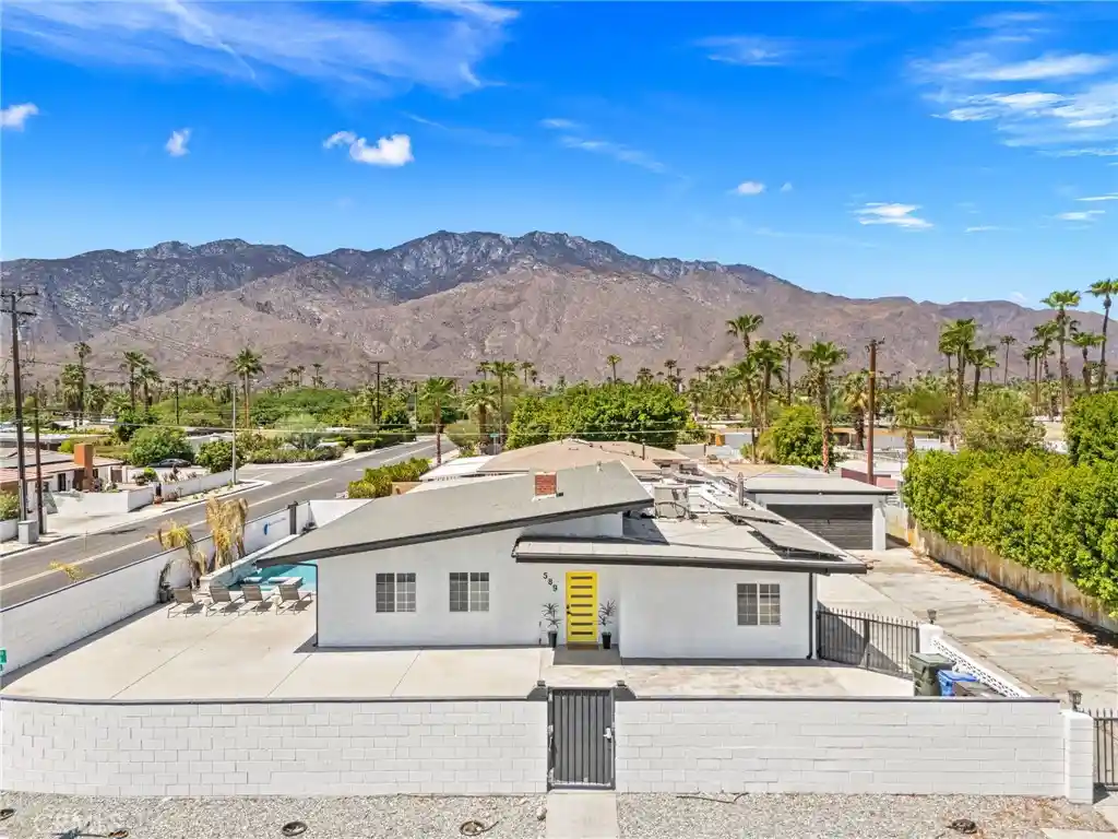 Photo 1 of Single family home for sale at 589 S Mountain View, Palm Springs, CA 92264 | MLS# GD26177250 | Listing updated on 2026-08-23