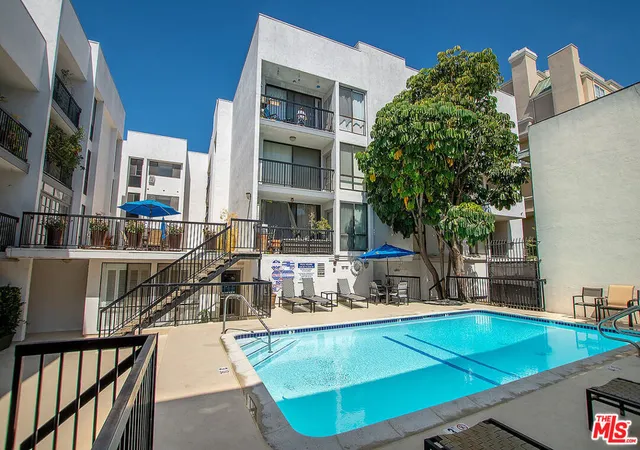 Photo 2 of Condo for sale at 906 N Doheny Dr #510, West Hollywood, CA 90069 | MLS# 26873365 | Listing updated on 2026-09-30