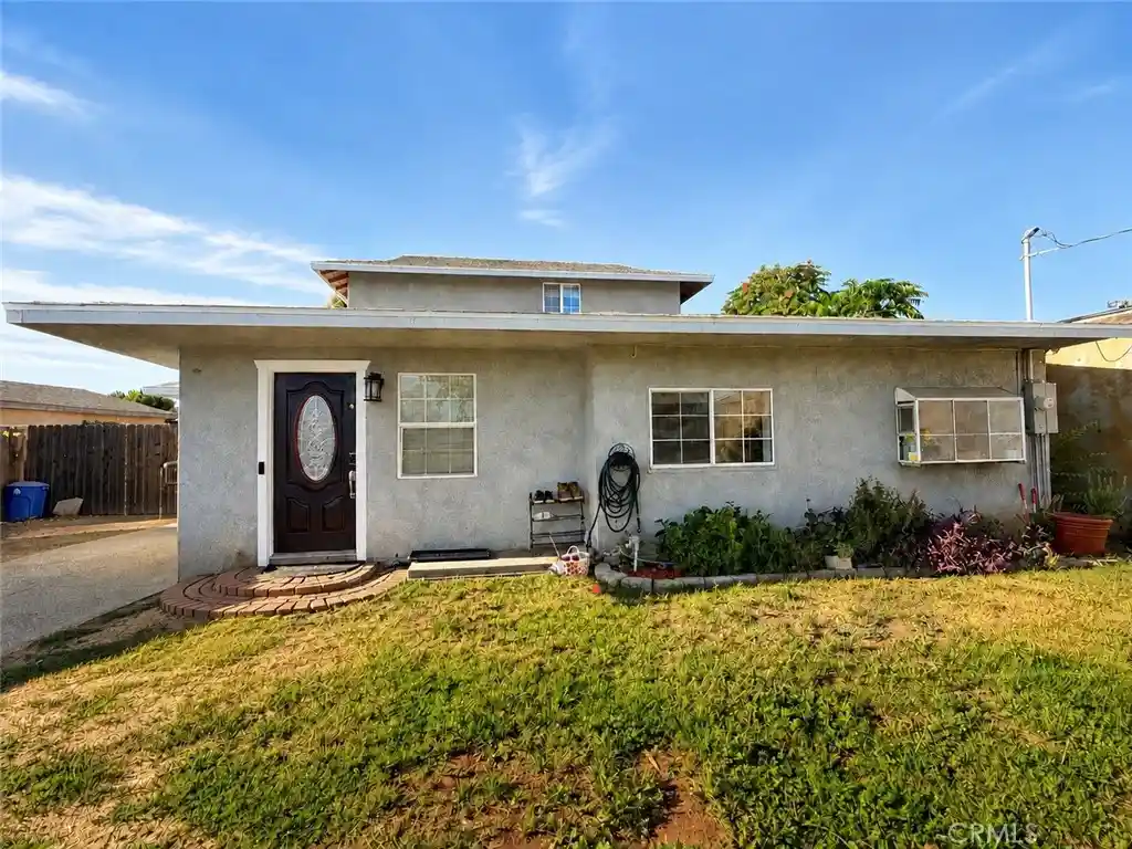 Photo 1 of Single family home for sale at 376 East 12th, Beaumont, CA 92223 | MLS# IG26178837 | Listing updated on 2026-10-17