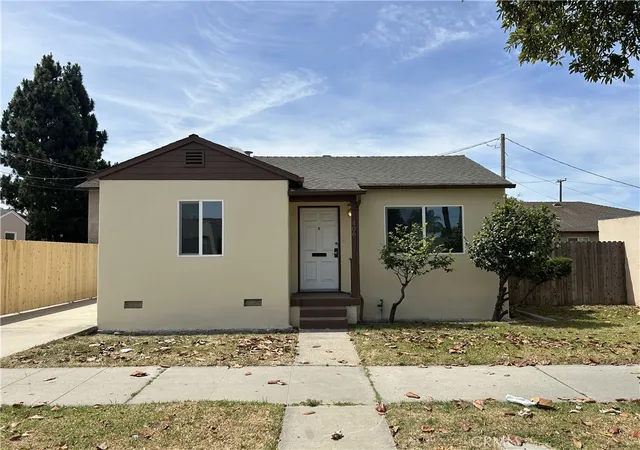 Photo 2 of Single family home for sale at 406 E Fesler, Santa Maria, CA 93454 | MLS# PI26180121 | Listing updated on 2026-08-31