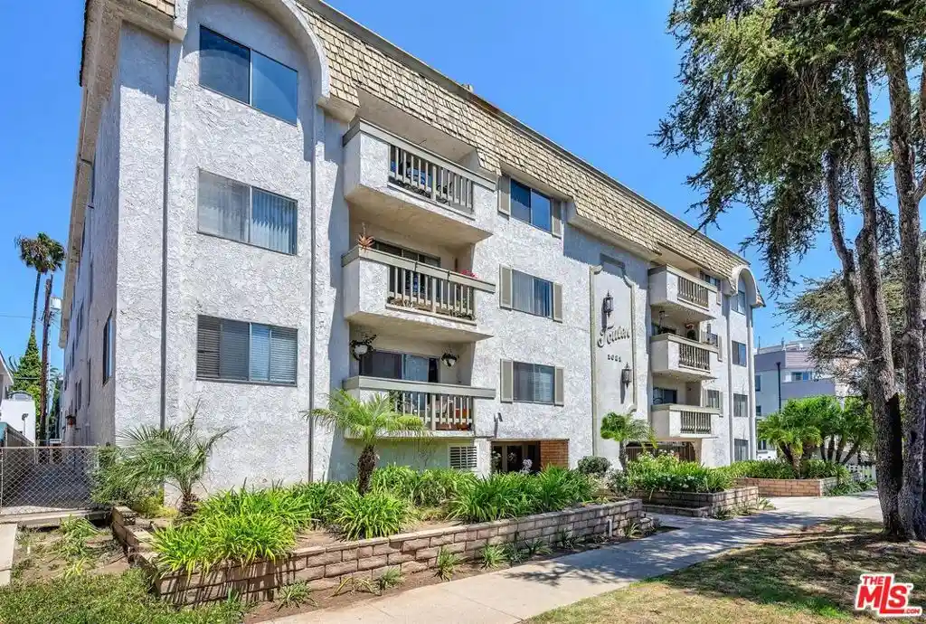Listing Photo 25 - Condo for sale in 1021 12Th St located at 1021 12Th St, Santa Monica, CA 90403 - Unit #303