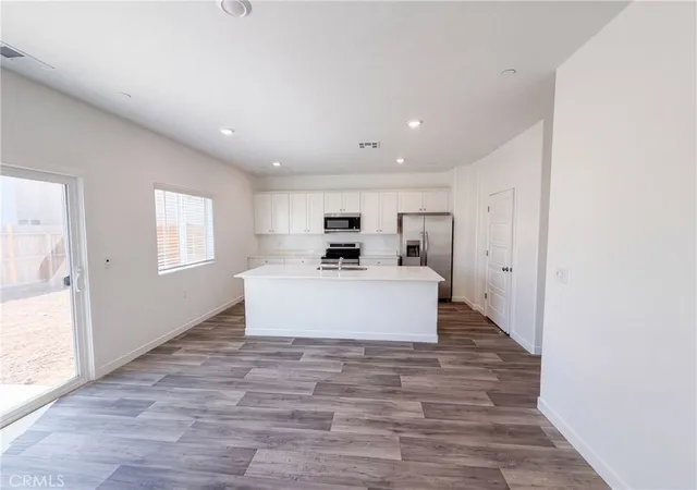 Photo 2 of Single family home for sale at 4496 Bellaire, Clovis, CA 93619 | MLS# IV26180253 | Listing updated on 2026-10-01