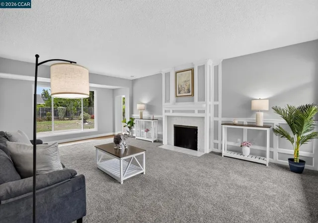 Photo 1 of Sale Pending at 657 S Clover Ave, San Jose, CA 95128 | MLS# 41145304 | Listing updated on 2026-09-11