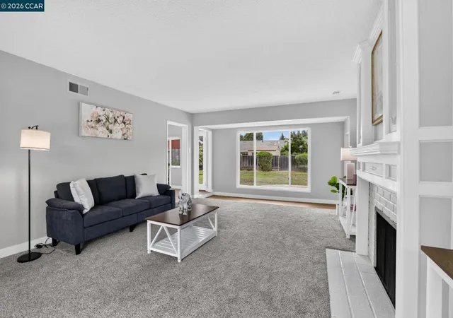 Photo 2 of Sale Pending at 657 S Clover Ave, San Jose, CA 95128 | MLS# 41145304 | Listing updated on 2026-09-11