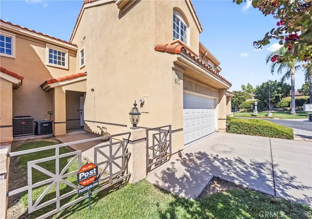 Photo 4 of Townhouse for sale at 607 Wild Rose, San Dimas, CA 91773 | MLS# CV26180347 | Listing updated on 2026-10-12