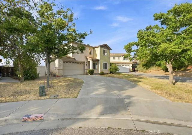 Photo 3 of Sale Pending at 29076 Barcelona Ct, Moreno Valley, CA 92555 | MLS# IV26180363 | Listing updated on 2026-10-27