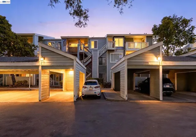 Photo 1 of Condo for sale at 37168 Meadowbrook Cmn #304, Fremont, CA 94536 | MLS# 41145309 | Listing updated on 2026-09-13