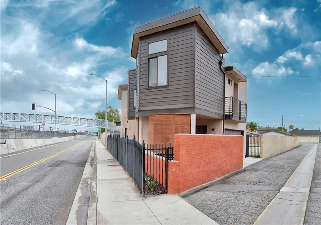 Photo 34 of Single family home for sale at 13018 Dalewood, Baldwin Park, CA 91706 | MLS# CV26180461 | Listing updated on 2026-10-11