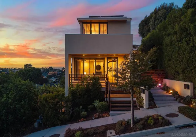 Photo 1 of Sale Pending at 3434 Jennings St, San Diego, CA 92106 | MLS# 260020172SD | Listing updated on 2026-09-01