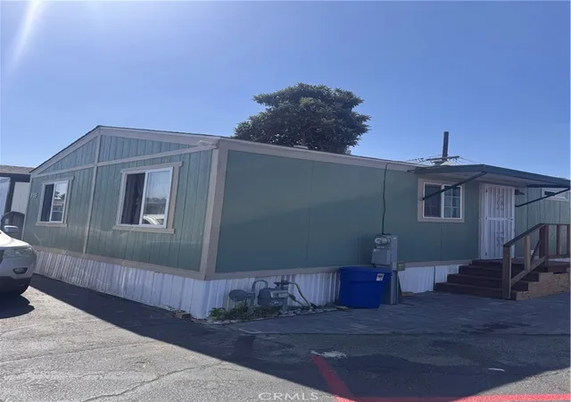 Manufactured home for sale at 15325 F#16 Orange, Paramount, CA 90723 | MLS# DW26180562