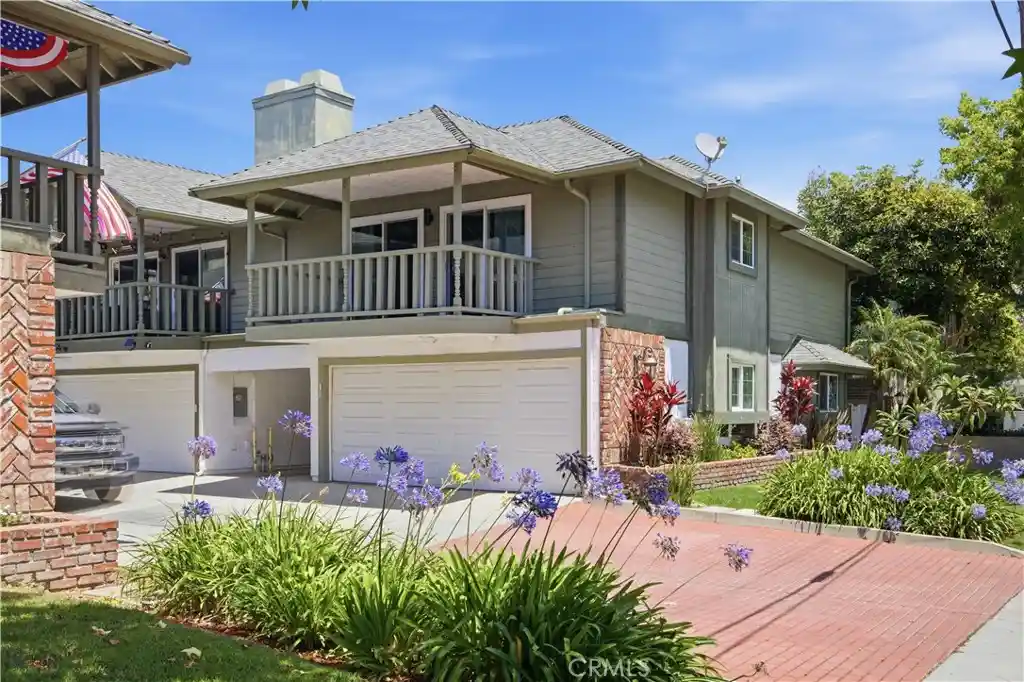 Townhouse for sale at 2231 Pacific #A1, Costa Mesa, CA 92627 | MLS# OC26180571